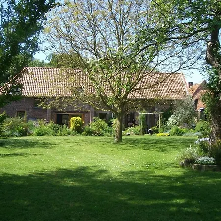 Le Rucher Et La Ruchette Rumegies