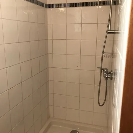 Le Rucher Et La Ruchette Rumegies