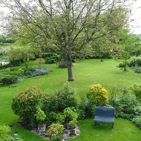 Le Rucher Et La Ruchette بيت للعطل