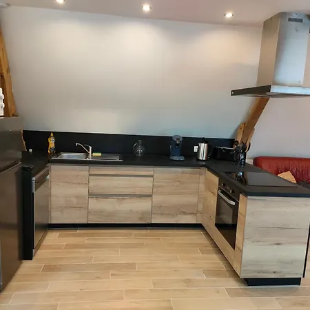 Le Rucher Et La Ruchette * Rumegies